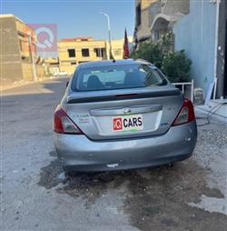 Nissan Versa